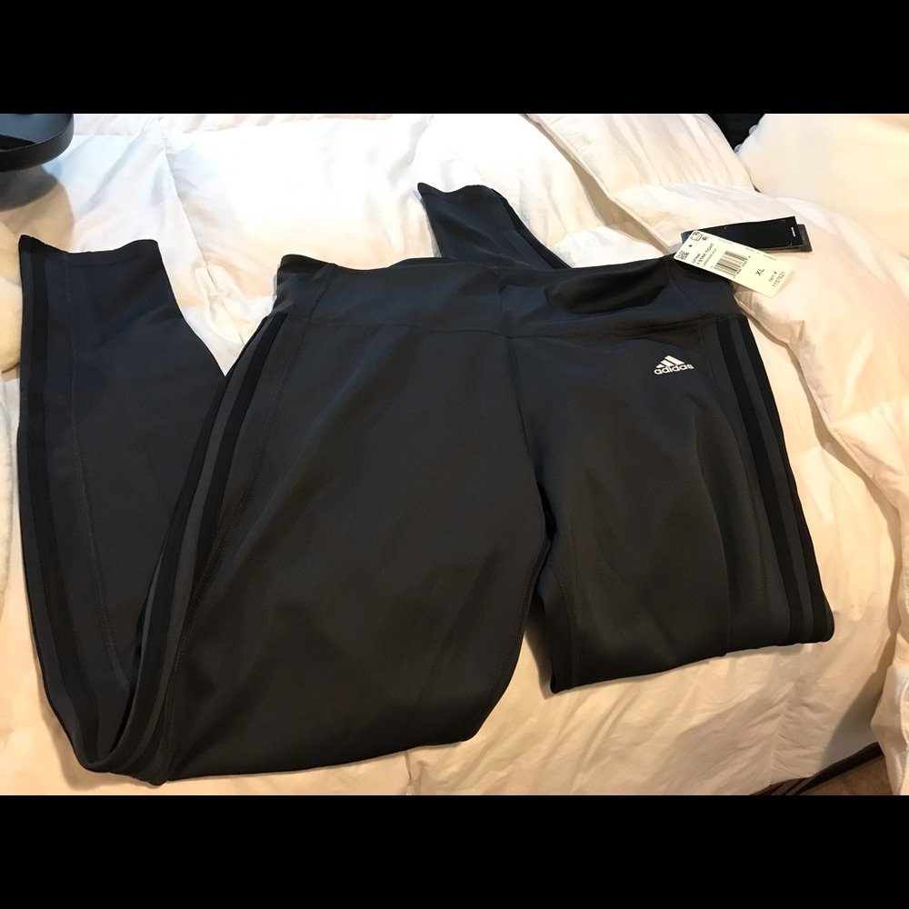 Adidas leggings